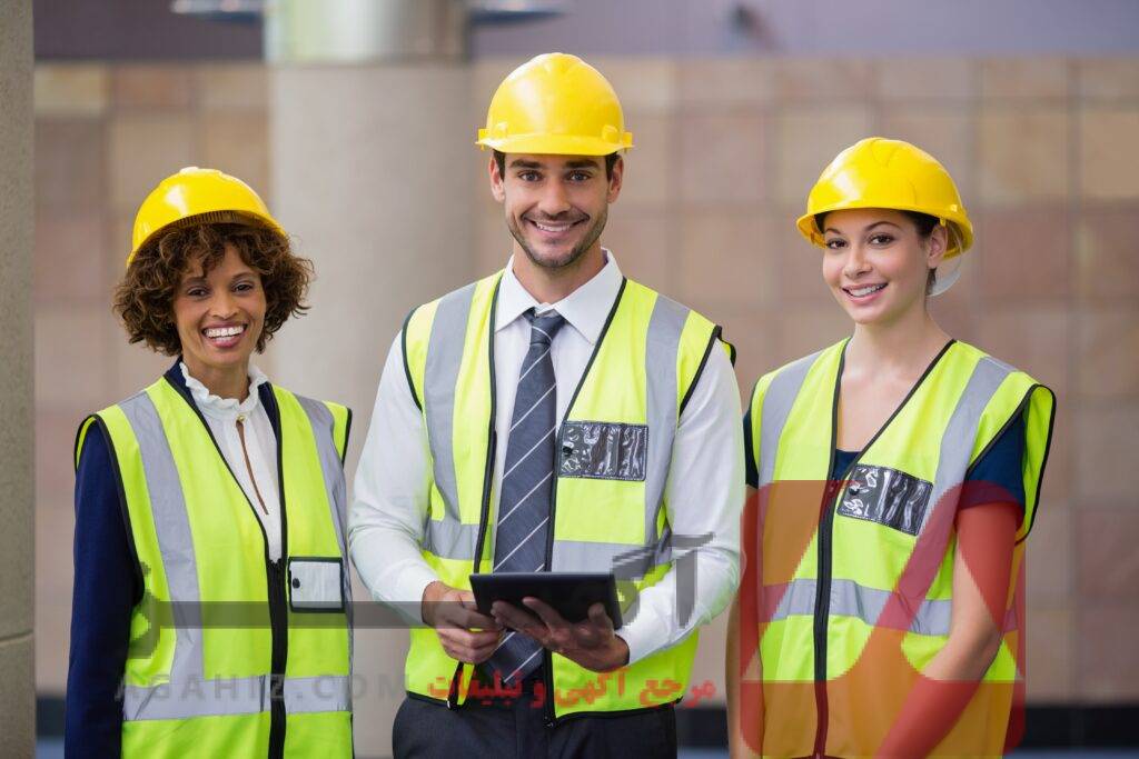 دفاع از حقوق کارگران و کارفرمایان