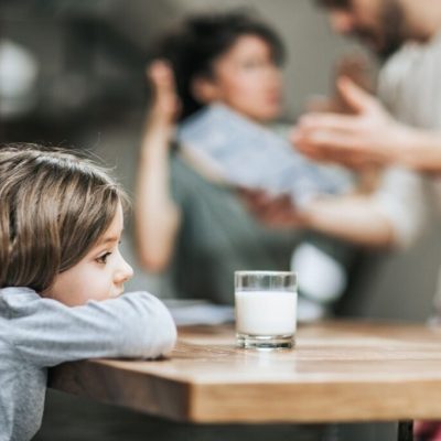 آیا-با-طلاق-آنلاین-می‌توان-حضانت-فرزند-گرفت؟