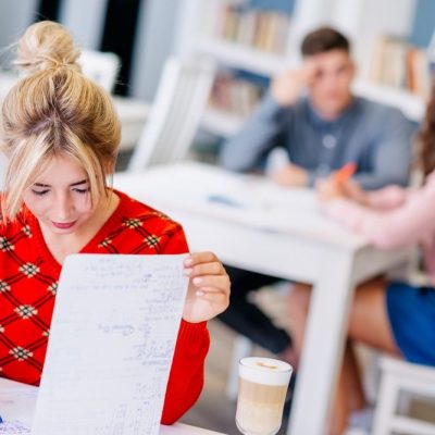 بهترین-دانشگاه‌های-اروپایی-برای-قبولی-پزشکی-بدون-کنکور