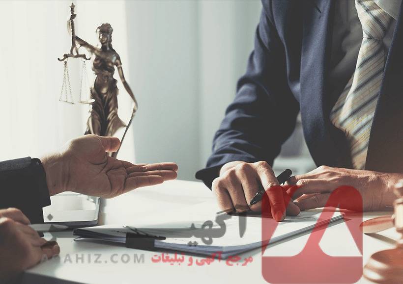 بهترین وکیل برای پرونده‌های مالیاتی چه کسی است؟