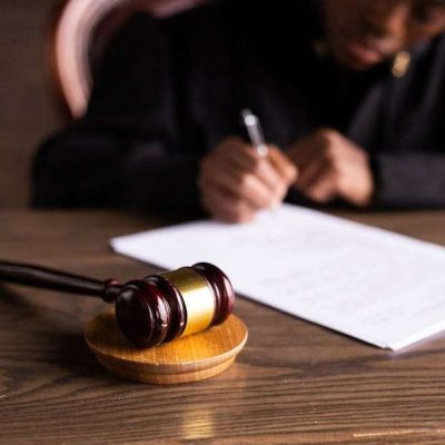 نقش-وکیل-در-تسریع-روند-پرونده‌های-حقوقی