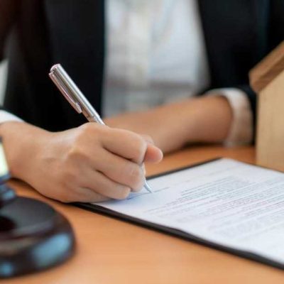 چطور-بهترین-وکیل-برای-اختلافات-ملکی-پیدا-کنیم؟