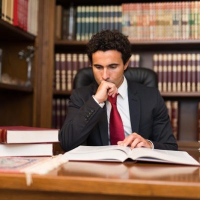 پذیرش-کارشناسی-پیوسته-در-رشته-حقوق-بدون-کنکور
