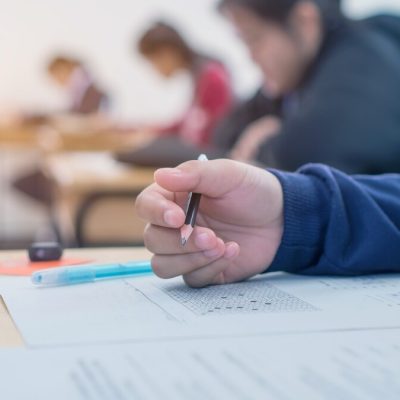 مدارک-تحصیلی-قابل-تایید-برای-ادامه-تحصیل-خارج